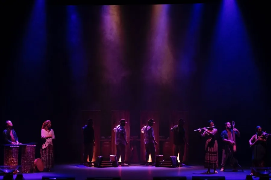 Arona, stage photo 9