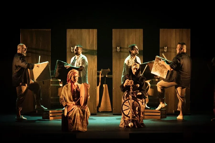 Arona, stage photo 28